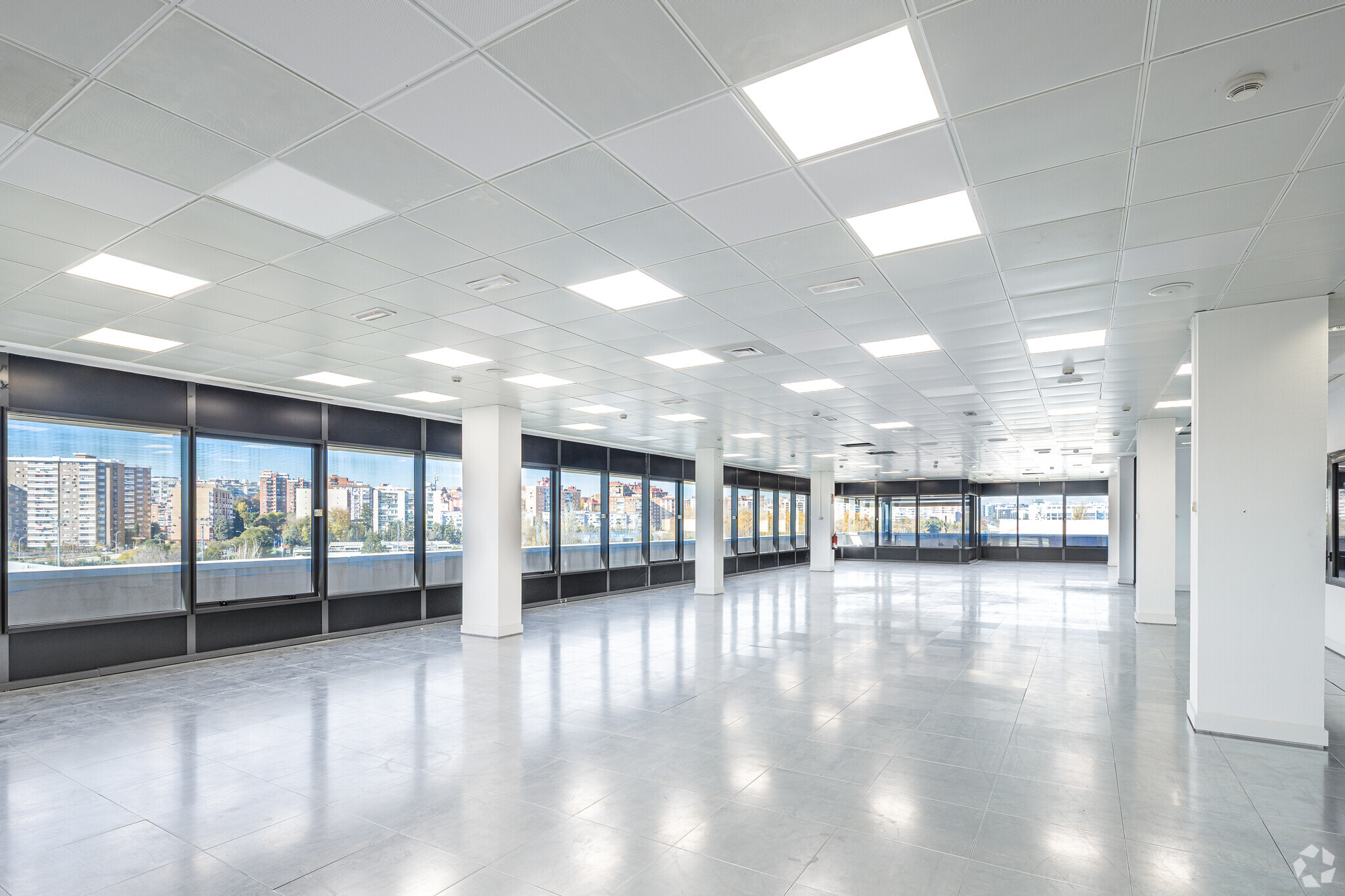 Calle Ribera del Loira, 16 - 18, Madrid, Madrid à louer Photo intérieure- Image 1 de 1