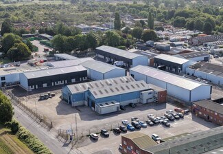 Plus de détails pour 80 Great Northern Ter, Lincoln - Industriel à louer