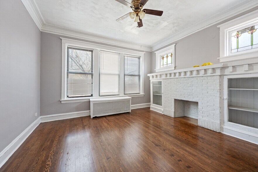 417-423 E 76th St, Chicago, IL à vendre - Photo intérieure - Image 3 de 8