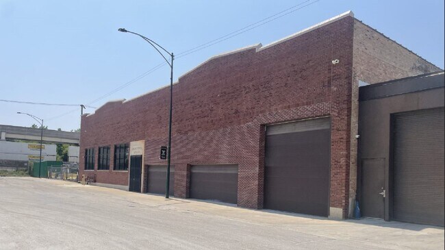 Plus de détails pour 4840 S Saint Louis Ave, Chicago, IL - Industriel à louer