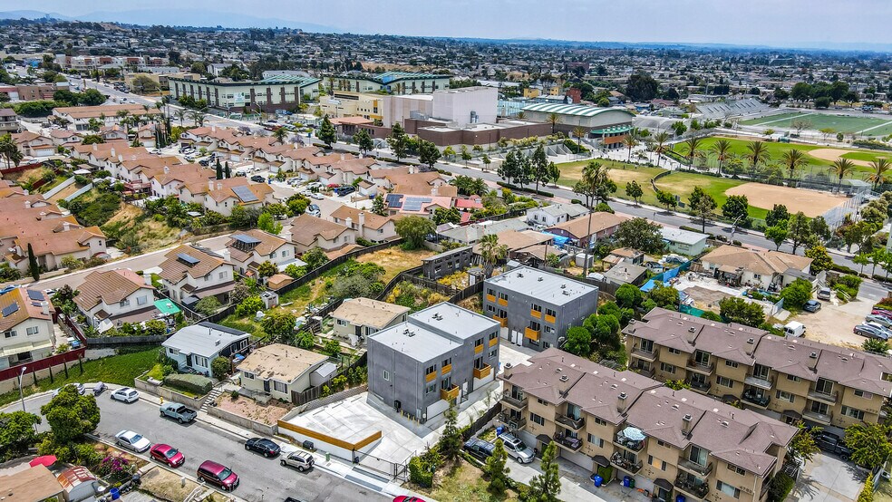 4781 Cereza St, San Diego, CA à vendre - Photo du bâtiment - Image 3 de 21