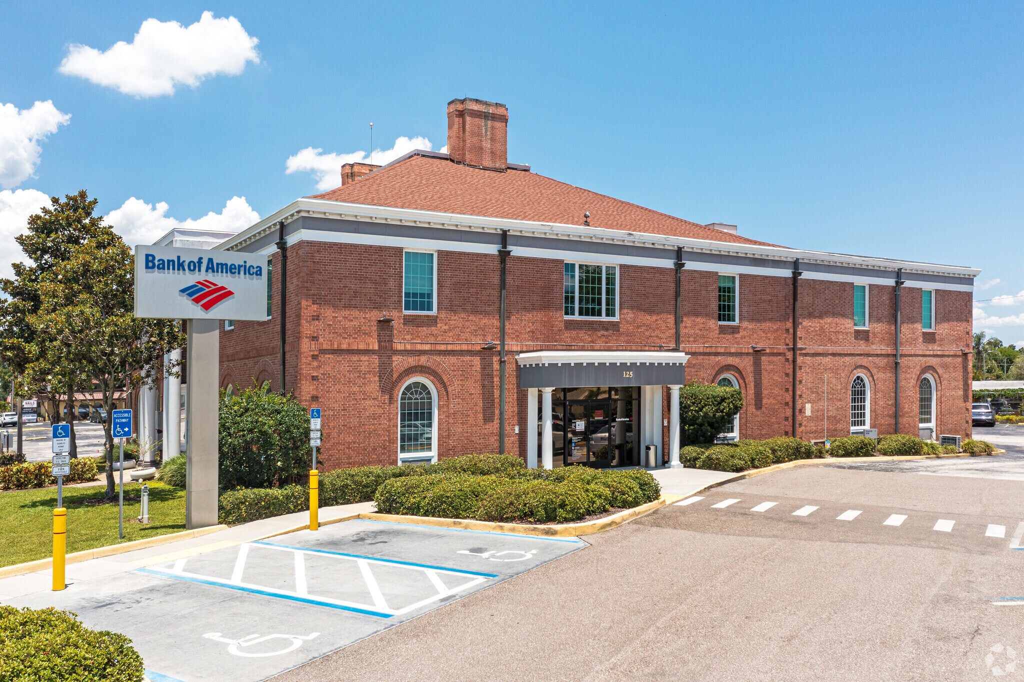 125 Indian Rocks Rd N, Belleair Bluffs, FL for sale Primary Photo- Image 1 of 1