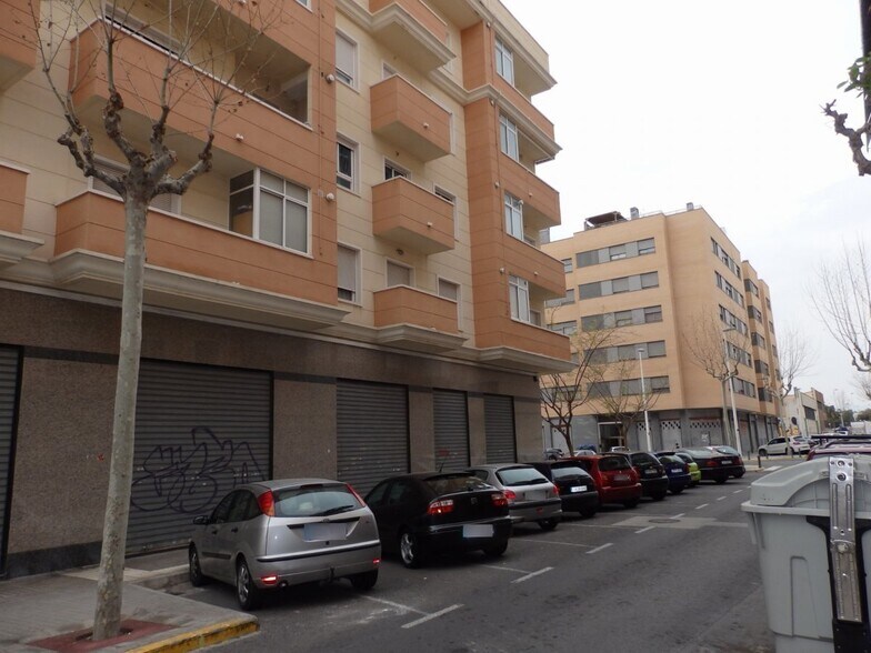 Commerce de détail dans Elche, Alicante à louer - Photo du bâtiment - Image 3 de 12