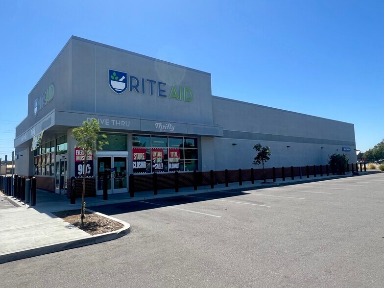 431 34th St, Bakersfield, CA à louer - Photo du bâtiment - Image 2 de 4