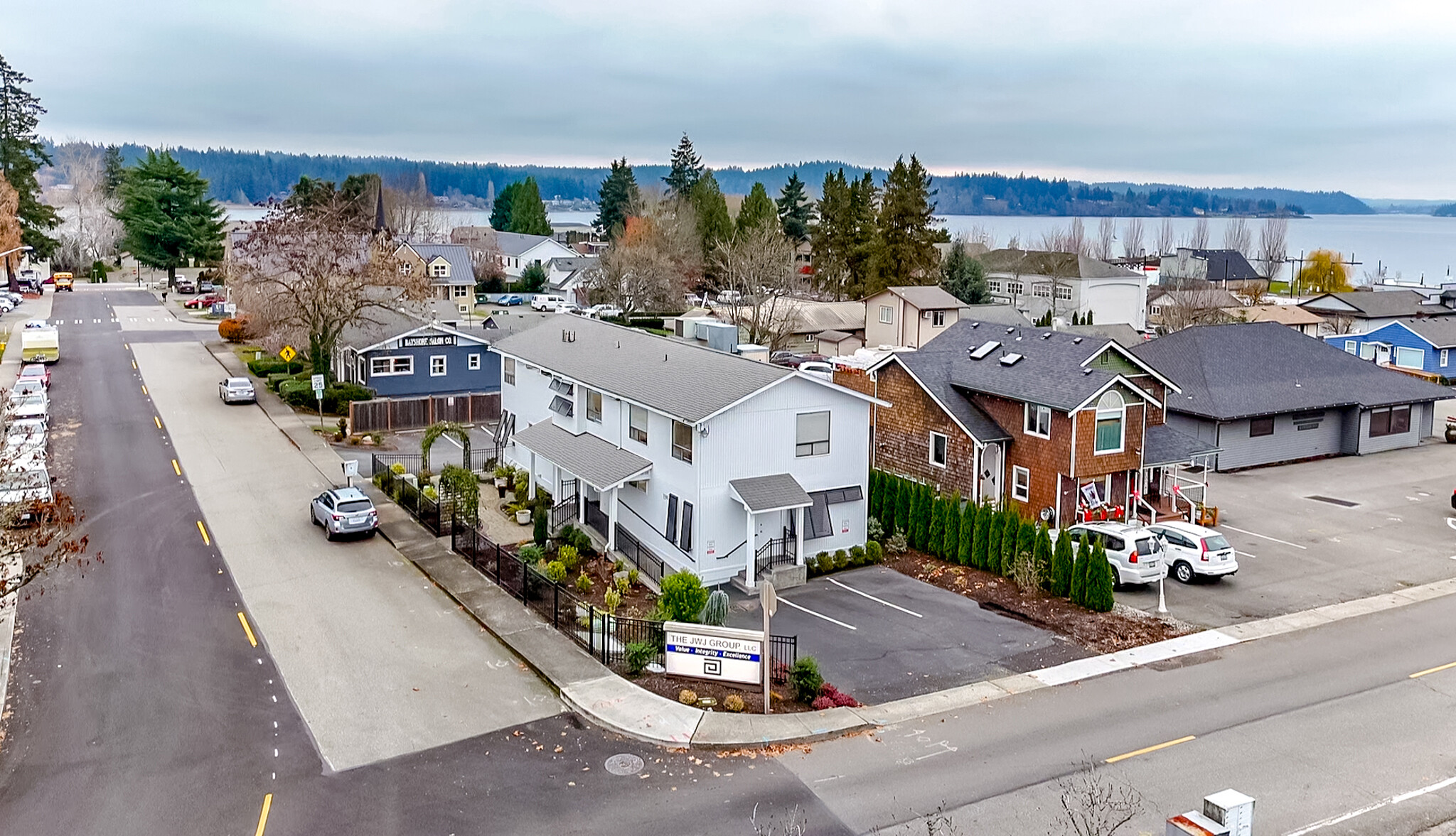 3599 Carlton St, Silverdale, WA à vendre Photo du bâtiment- Image 1 de 18