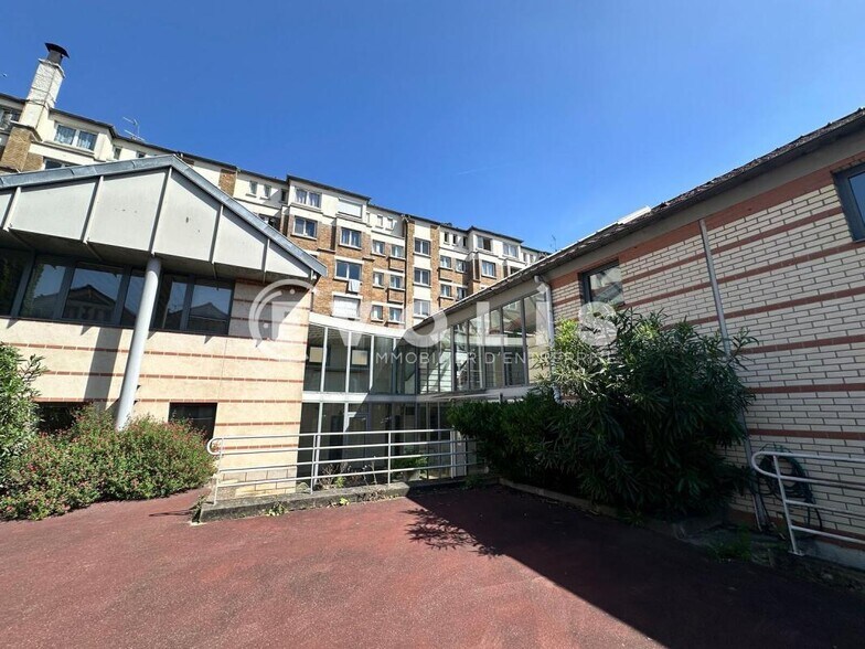 50 Rue Alphonse Melun, Cachan à louer - Photo du bâtiment - Image 3 de 29