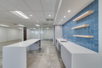 15110 N Dallas Pky, Dallas, TX à vendre Photo intérieure- Image 1 de 5