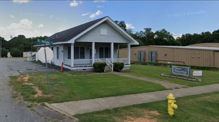 302 S Main St, Belton, SC à vendre - Photo principale - Image 1 de 14