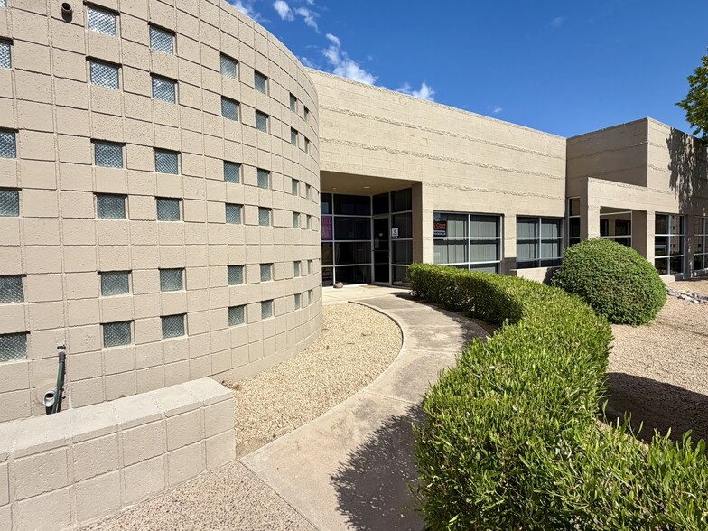 8361 E Evans Rd, Scottsdale, AZ for lease - Building Photo - Image 2 of 9