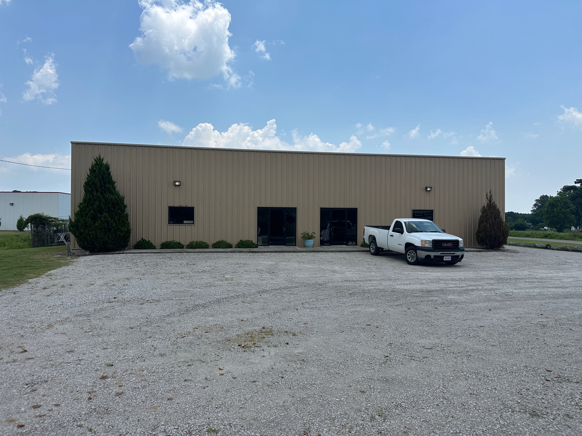 2142 Live Oak St, Beaufort, NC for lease Interior Photo- Image 1 of 14