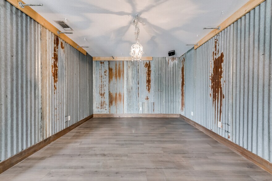 1501 N Trade Days Blvd, Canton, TX à vendre - Photo intérieure - Image 3 de 41