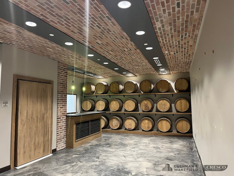 12308 Mayfield Rd, Cleveland, OH à louer - Photo intérieure - Image 3 de 8