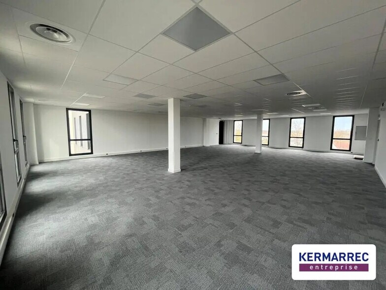 Bureau dans Rezé à louer - Photo du bâtiment - Image 2 de 7