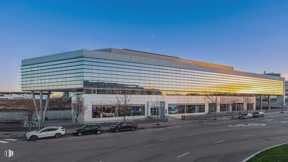 Calle Puerto Somport, 8, Madrid, Madrid à louer - Vidéo sur l’inscription commerciale - Image 2 de 25