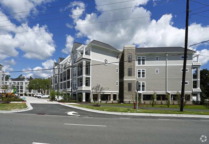 7205-7215 Wrightsville Ave, Wilmington, NC à louer - Photo du bâtiment - Image 2 de 45