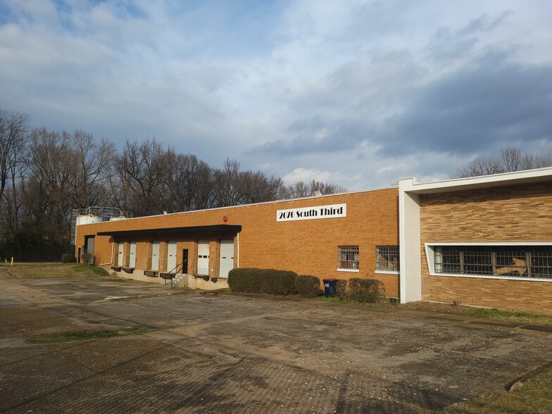 2070 S 3rd St, Memphis, TN for lease - Building Photo - Image 1 of 9