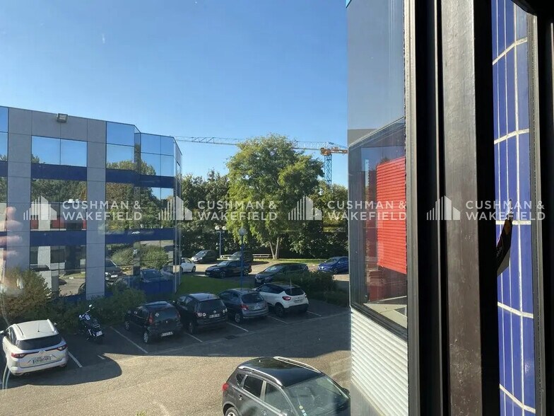 Bureau dans Illkirch-Graffenstaden à vendre - Photo du bâtiment - Image 3 de 9