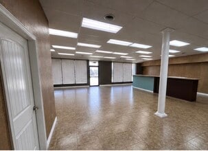 2401-2493 Interstate 40 W, Amarillo, TX for lease Interior Photo- Image 2 of 5