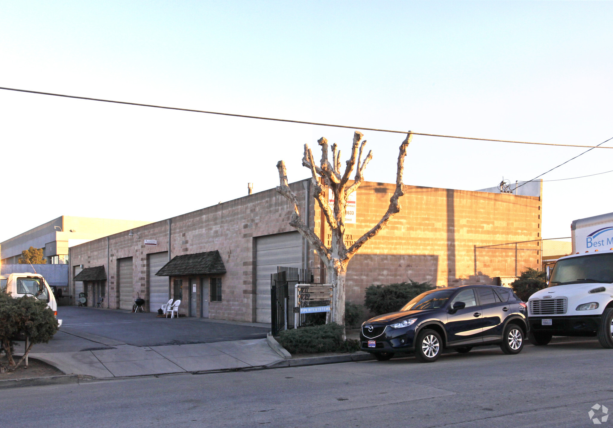 771-779 Parker St, Santa Clara, CA for lease Building Photo- Image 1 of 9