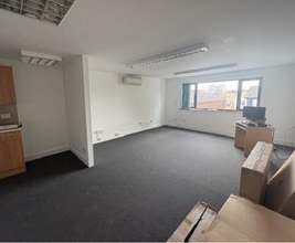 Union St, Maidstone for lease Interior Photo- Image 1 of 1