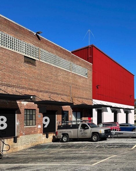 6801 Eastern Ave, Baltimore, MD for lease - Building Photo - Image 2 of 7