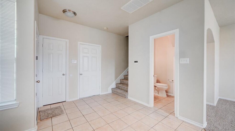 8743 Thistlemoor Ln, Houston, TX à vendre - Photo intérieure - Image 3 de 18