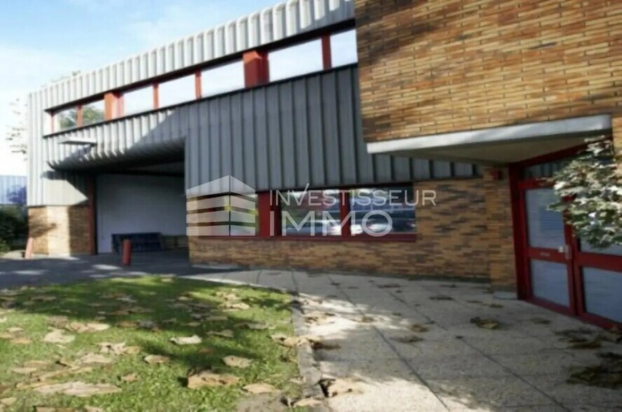 Flex dans Le Blanc-Mesnil à louer - Photo du bâtiment - Image 3 de 7