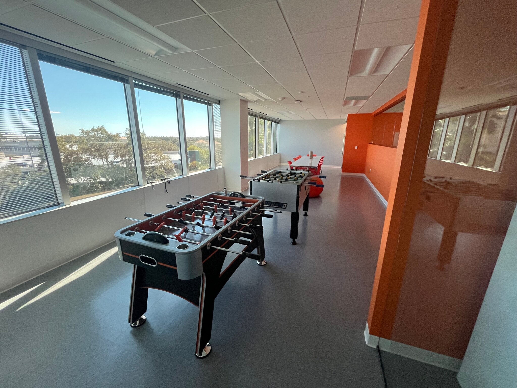 601 Cleveland St, Clearwater, FL for lease Interior Photo- Image 1 of 1