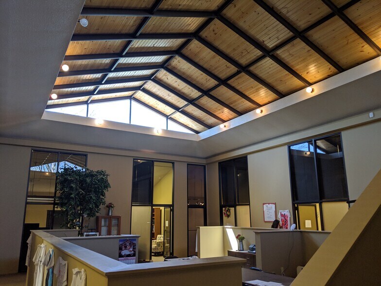 923 N Vermilion St, Danville, IL à louer - Photo intérieure - Image 2 de 2