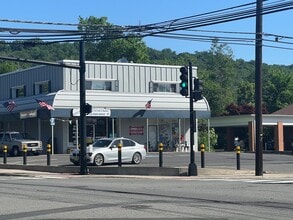 86 Greenbrook Rd, Green Brook, NJ à louer Photo du bâtiment- Image 2 de 6