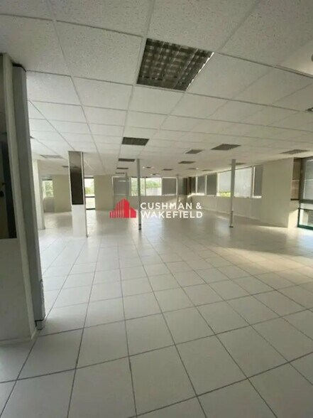 35 Avenue Marcel Dassault, Toulouse à vendre - Photo du bâtiment - Image 3 de 11