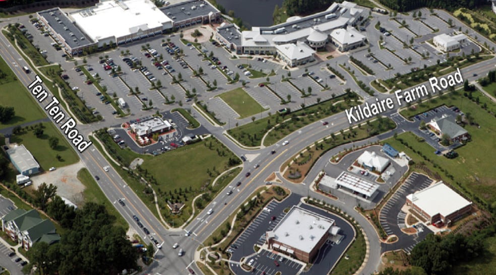 3450-3490 Kildaire Farm Rd, Cary, NC for lease - Aerial - Image 2 of 18