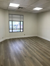 18645-18663 Ventura Blvd, Tarzana, CA for lease Interior Photo- Image 2 of 6