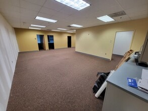 10440 Balls Ford Rd, Manassas, VA for lease Interior Photo- Image 1 of 10