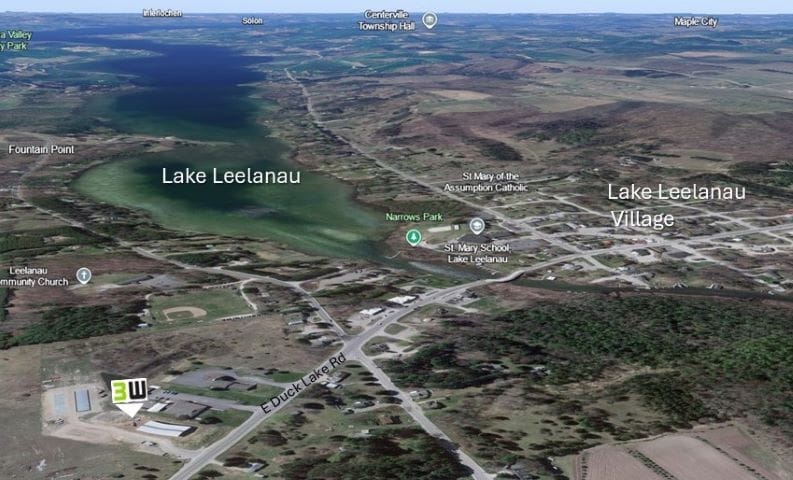 7334 E Duck Lake Rd, Lake Leelanau, MI for sale - Building Photo - Image 3 of 5