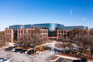 Plus de détails pour 2200 Cabot Dr, Lisle, IL - Bureau à louer