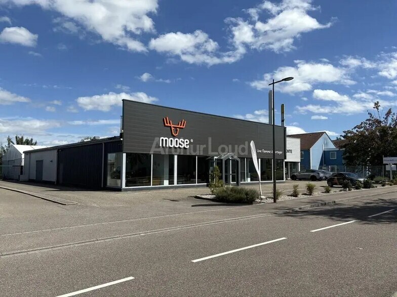 Commerce de détail dans Vendenheim à louer - Photo du bâtiment - Image 1 de 11