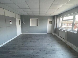 Plus de détails pour 336-340 Dunstable Rd, Luton - Coworking à louer