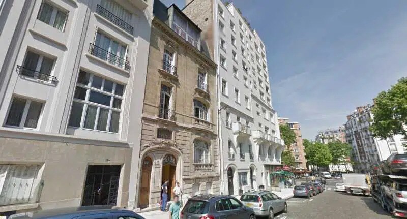 Office in Paris for lease Building Photo- Image 1 of 2