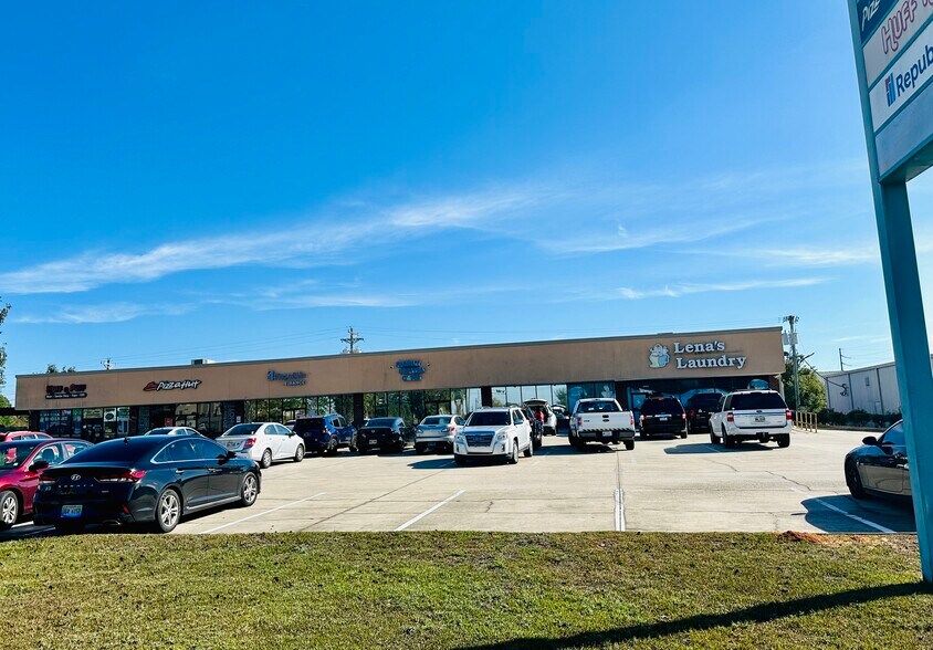 3800-3808 Hospital St, Pascagoula, MS for lease - Building Photo - Image 2 of 2