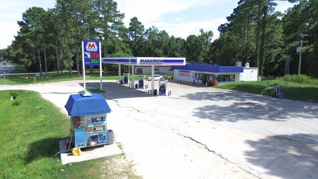 Plus de détails pour 30960 Blue Star Hwy, Midway, FL - Commerce de détail à vendre