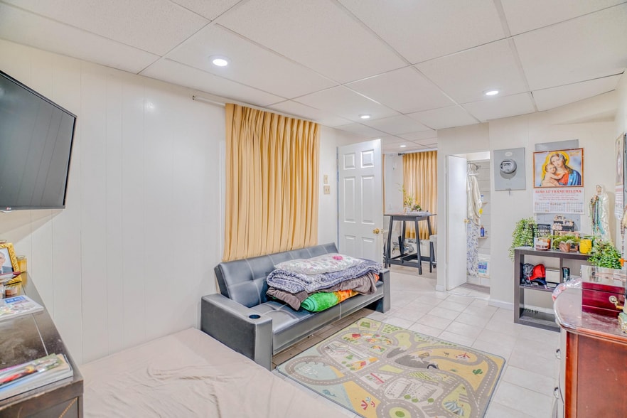 12 E Wister St, Philadelphia, PA for sale - Building Photo - Image 3 of 28