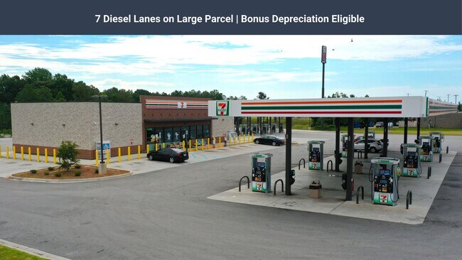 Plus de détails pour 21420 Hwy 221, Laurens, SC - Commerce de détail à vendre