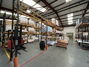 Hitec House, Sand Rd, Sandy for lease Interior Photo- Image 2 of 2