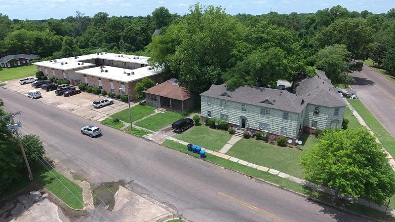 125 W 2nd St, Clarksdale, MS à vendre - Photo du bâtiment - Image 1 de 1