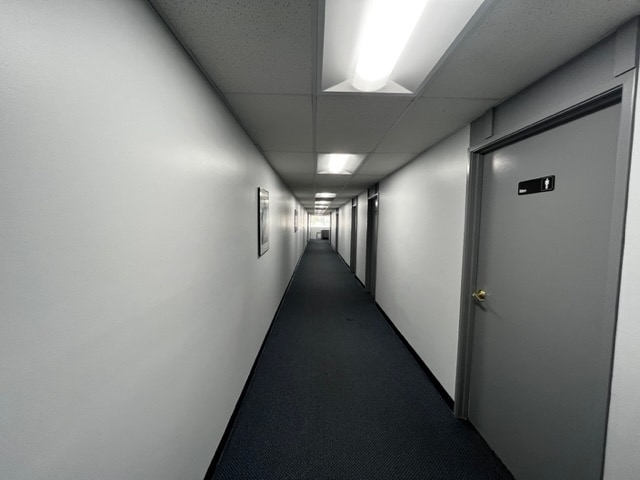 21822 Sherman Way, Canoga Park, CA for lease - Building Photo - Image 3 of 9