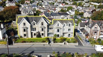 28-28 The Esplanade, Grange Over Sands CMA - Services immobiliers commerciaux