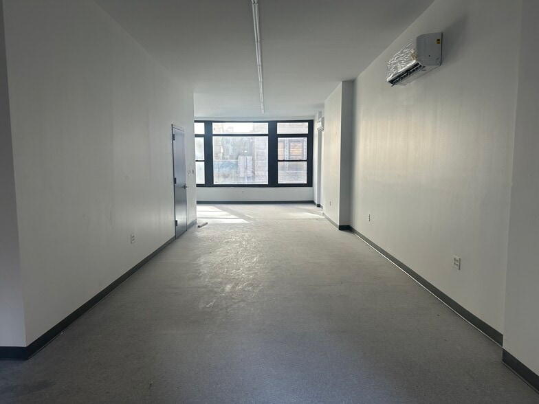 50 W 27th St, New York, NY for lease - Interior Photo - Image 2 of 14