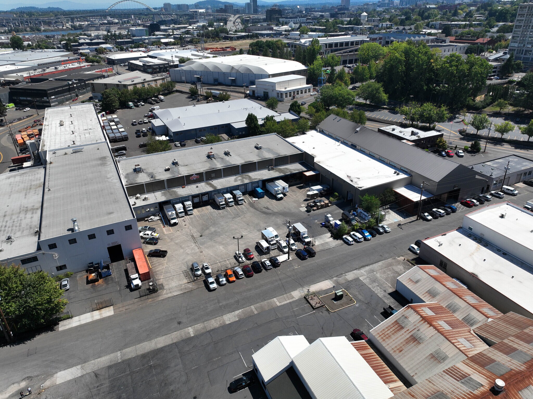 2450 NW 28th Ave, Portland, OR for lease Building Photo- Image 1 of 8