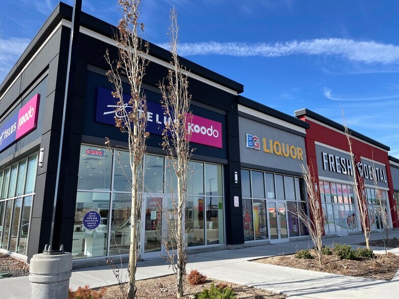 904 Parsons Rd, Edmonton, AB for sale - Building Photo - Image 1 of 1